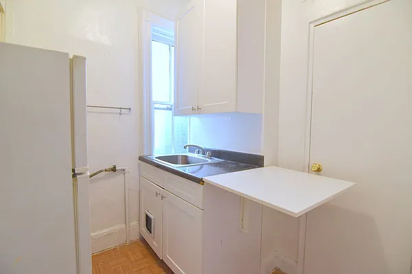 Rented by Manhattan Spaces | media 40