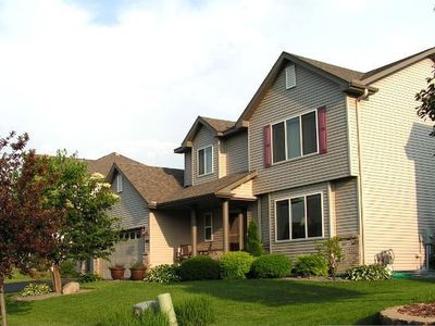 1043 Windmill Crk N, Waconia, MN, 55387