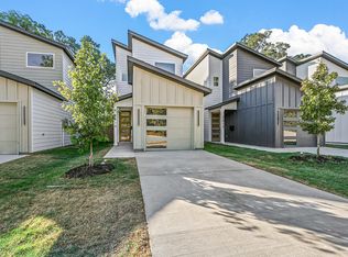2413 Easley St, Dallas, TX 75215