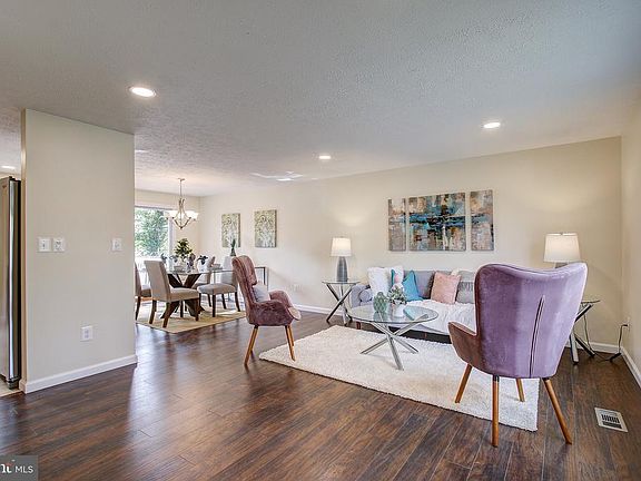 5th image of 12100 Sioux Pl