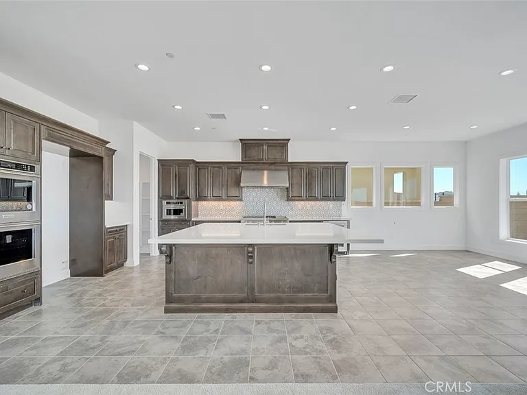 20626 Deer Grass Ct — Photo 36