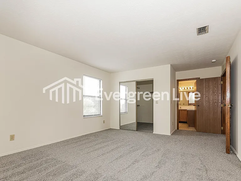 6651 Deer Knolls Dr — Photo 10