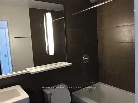121 McMahon Dr #2816 — Photo 8