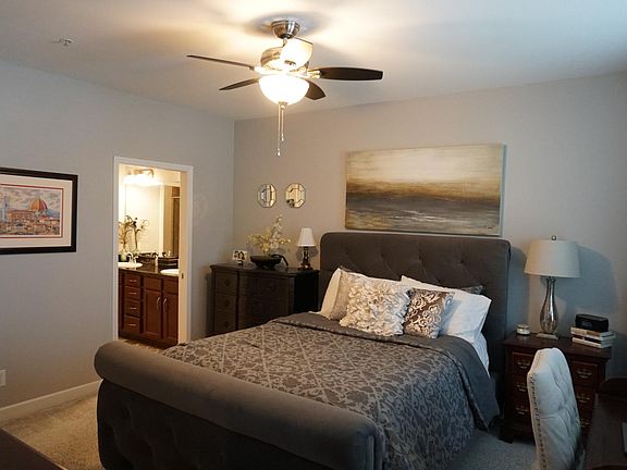 Extra large master bedroom