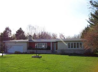 1547 Jackson Rd, Penfield, NY 14526