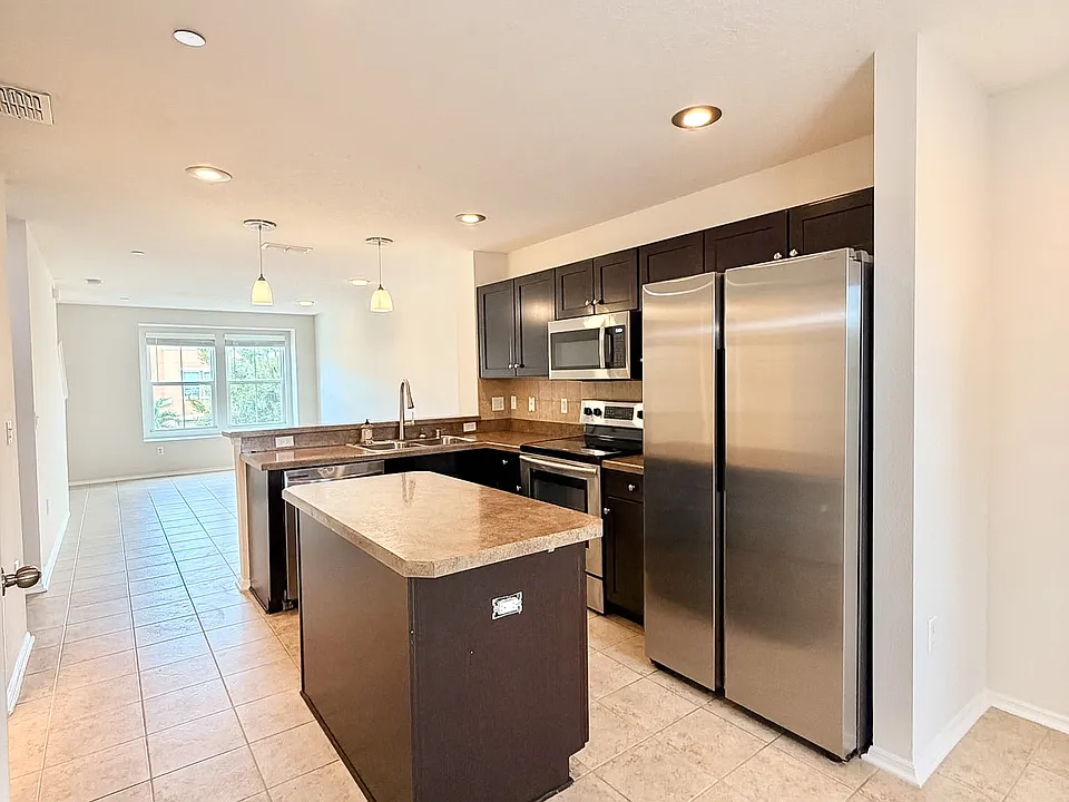 8979 White Sage Loop