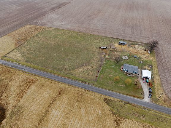 5th image of 4239 Seven Hills Rd