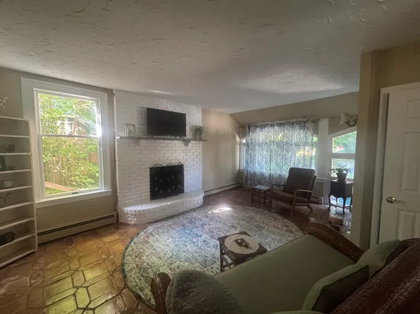 (undisclosed Address), Northport, NY 11768