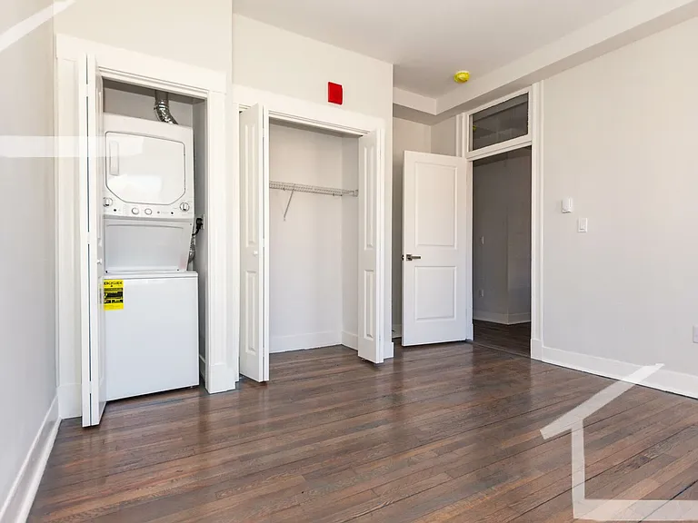 83 Park Dr #24 — Photo 4