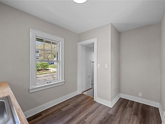 2nd image of 2626 Prospect Rd