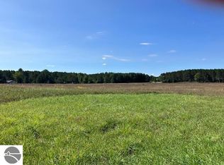 2913 Walton Rd, Kingsley, MI 49649