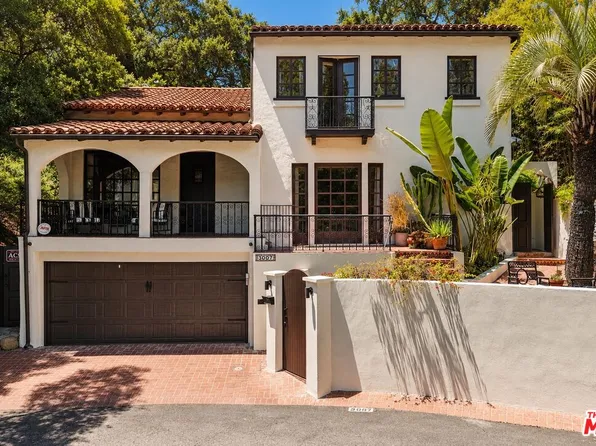 3007 1/2 Belden Dr, Los Angeles, CA 90068