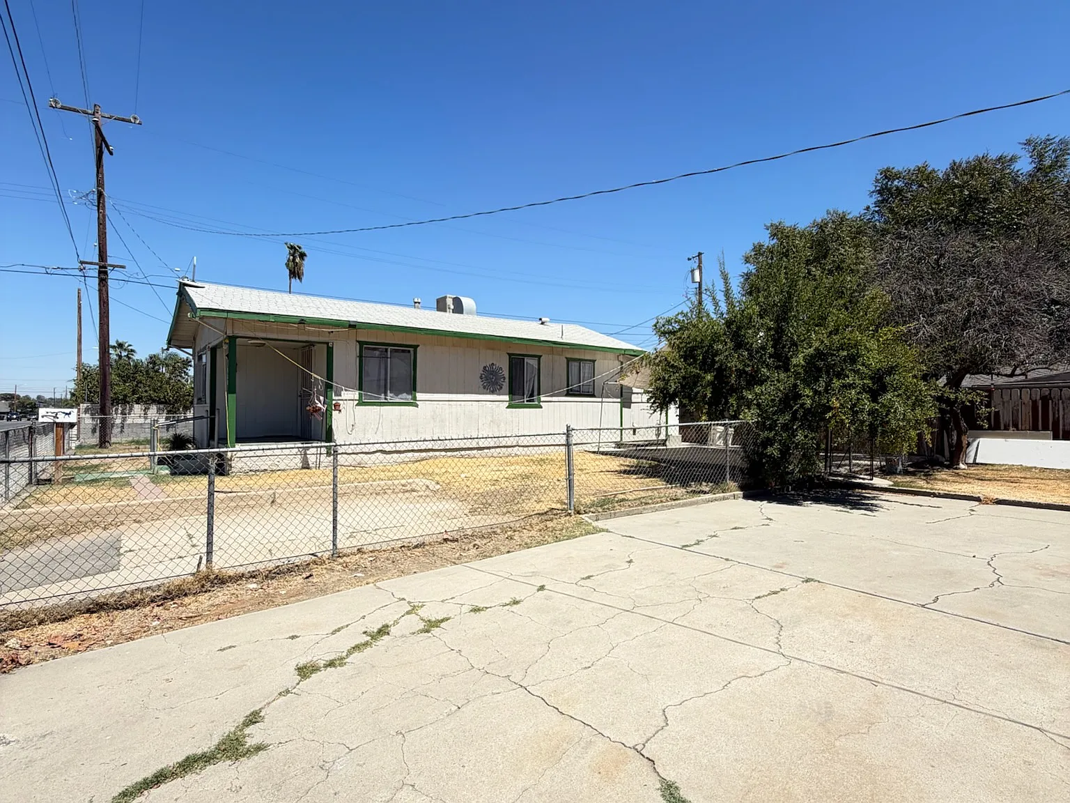2 bed, $1,250 — Photo 1