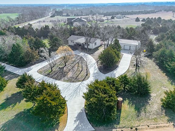 5th image of 4936 NW County Line Rd