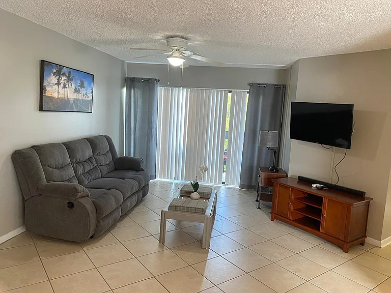 1750 N Congress Ave #403 — Photo 7