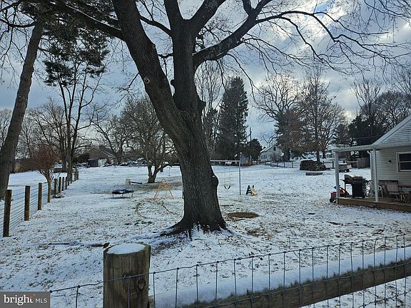 2nd image of 38 Coldspring Rd