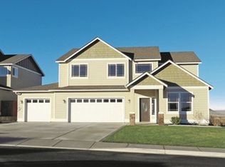 611 Pikes Peak Dr, West Richland, WA