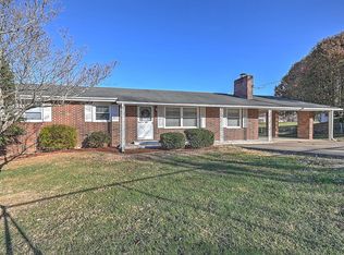 124 Fairfax Rd, Kingsport, TN 37660