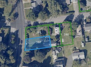 3 Waumsett Ave, Cumberland, RI 02864