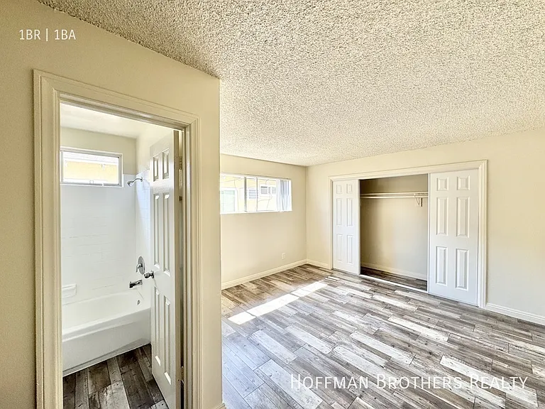 20334 Saticoy St #37 — Photo 7