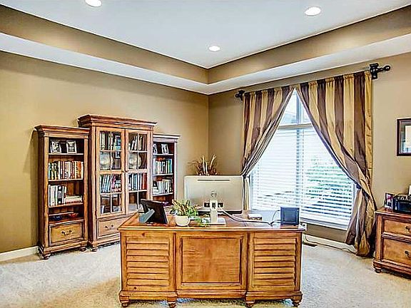 4th image of 1317 Windy Hill Ct