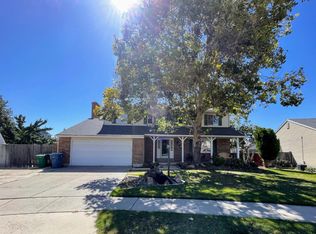 1242 Eastridge Cir, Sandy, UT 84094