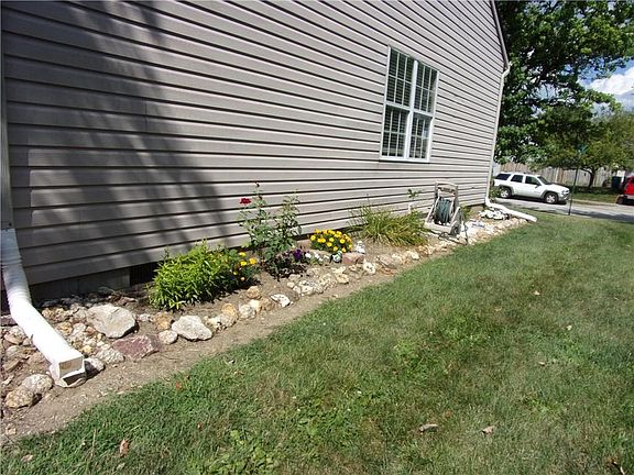 3rd image of 6532 N Pergola Ln
