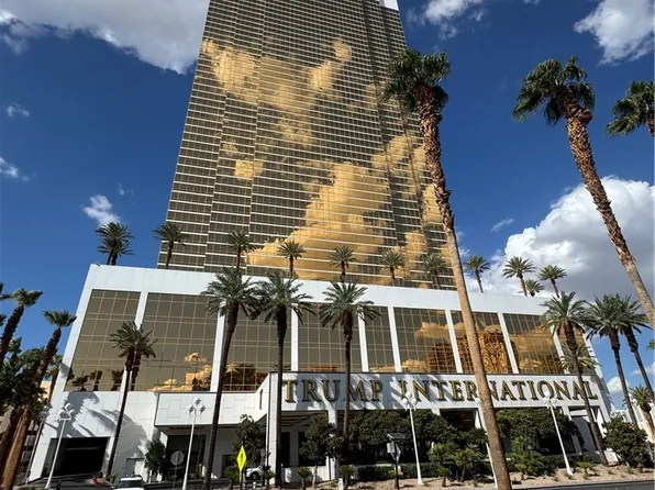 2000 N Fashion Show Dr Unit 4400, Las Vegas, NV 89109