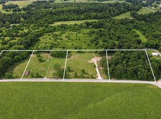 511 NW Cowan Ave #2, Gentry, AR 72734