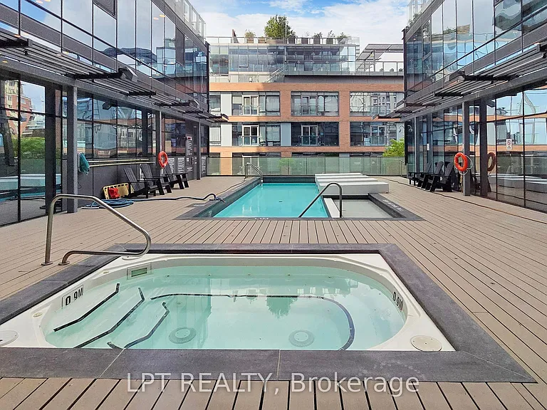 390 Cherry St #503 — Photo 37