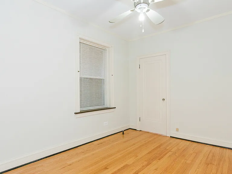 7440 N Claremont Ave #3 — Photo 11