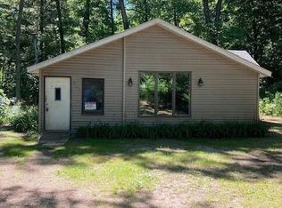 925 4th St, Pullman, MI 49450