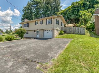 170 Montrose Dr, Bristol, VA 24201