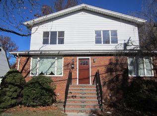 20 Union Pl, Ridgefield Park, NJ 07660