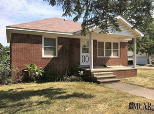 310 Monroe St, Carleton, MI 48117