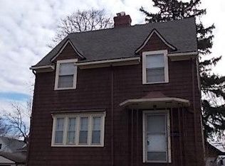 3533 Avalon Rd, Shaker Heights, OH 44120