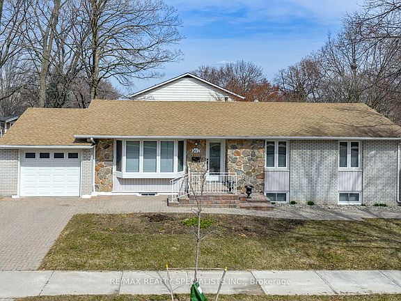 2nd image of 2617 Cushing Rd
