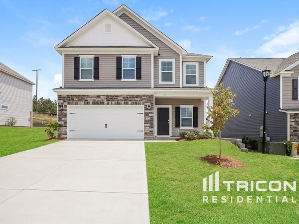 211 Savannah Hills Dr