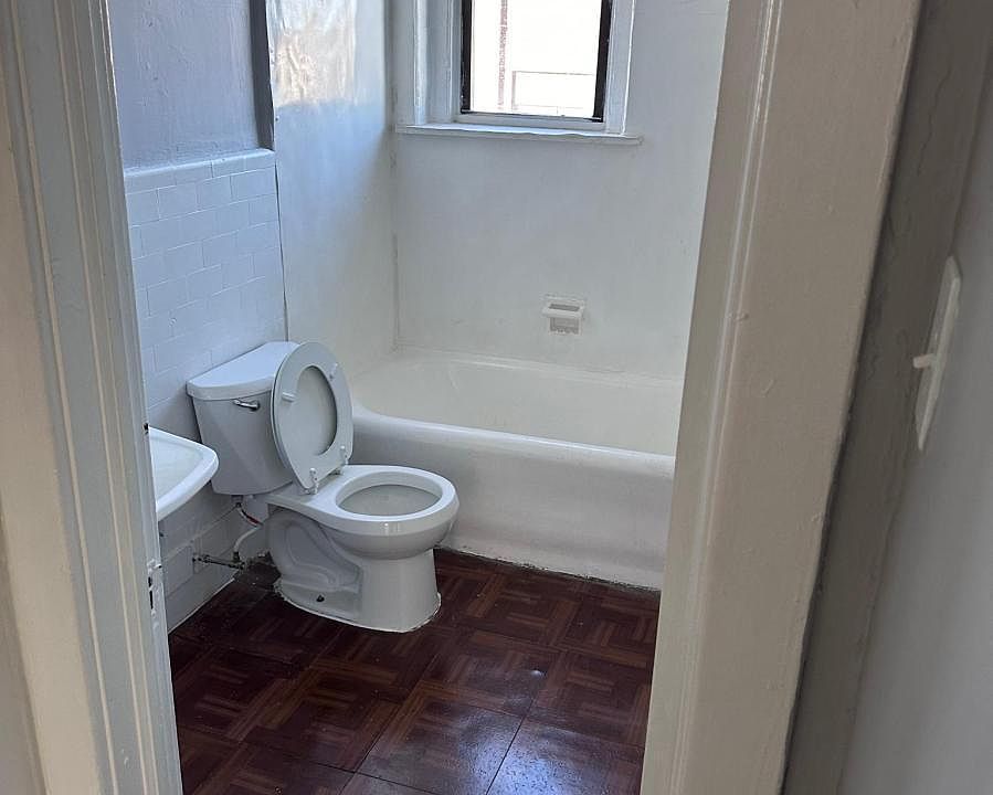 Minerva Court Apartments 7250 Chestnut St Upper Darby PA Zillow