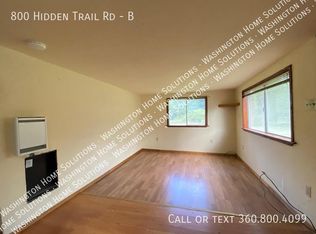 800 Hidden Trail Rd #B, Pt Townsend, WA 98368