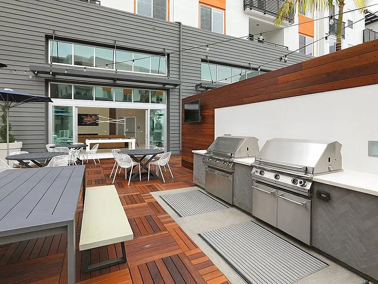Grill & Gather