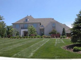 11509 N Willow Ridge Dr, Zionsville, IN 46077