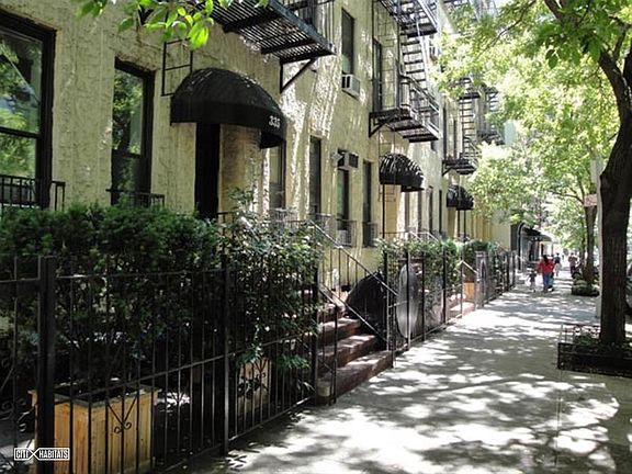 5th image of 333 E 85th St APT 1B