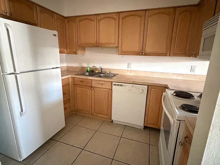 1 Lake Villa Way — Photo 8