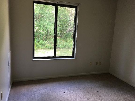 4th image of 2399 Echo Valley Dr #2403