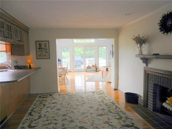 GREAT OPEN FLOOR PLAN