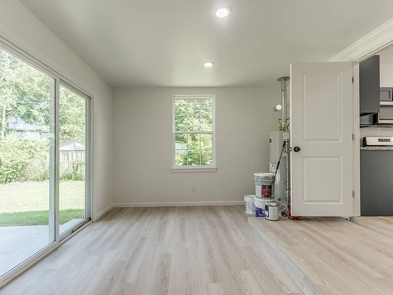 118 S Cook Ave — Photo 31