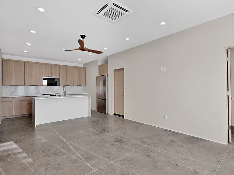 705 Alcalde Pl SW #1 — Photo 13