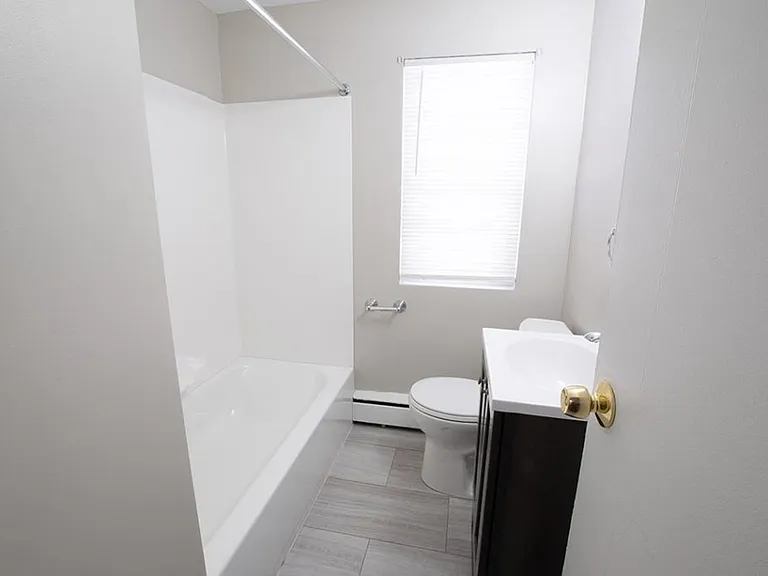South Wedge Commons — Photo 16