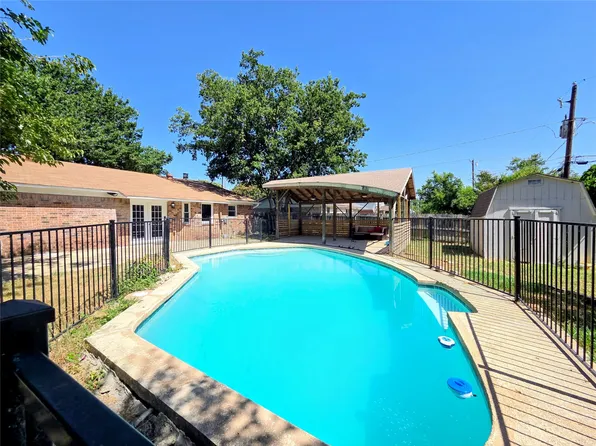 6620 Bernadine Dr, Fort Worth, TX 76148
